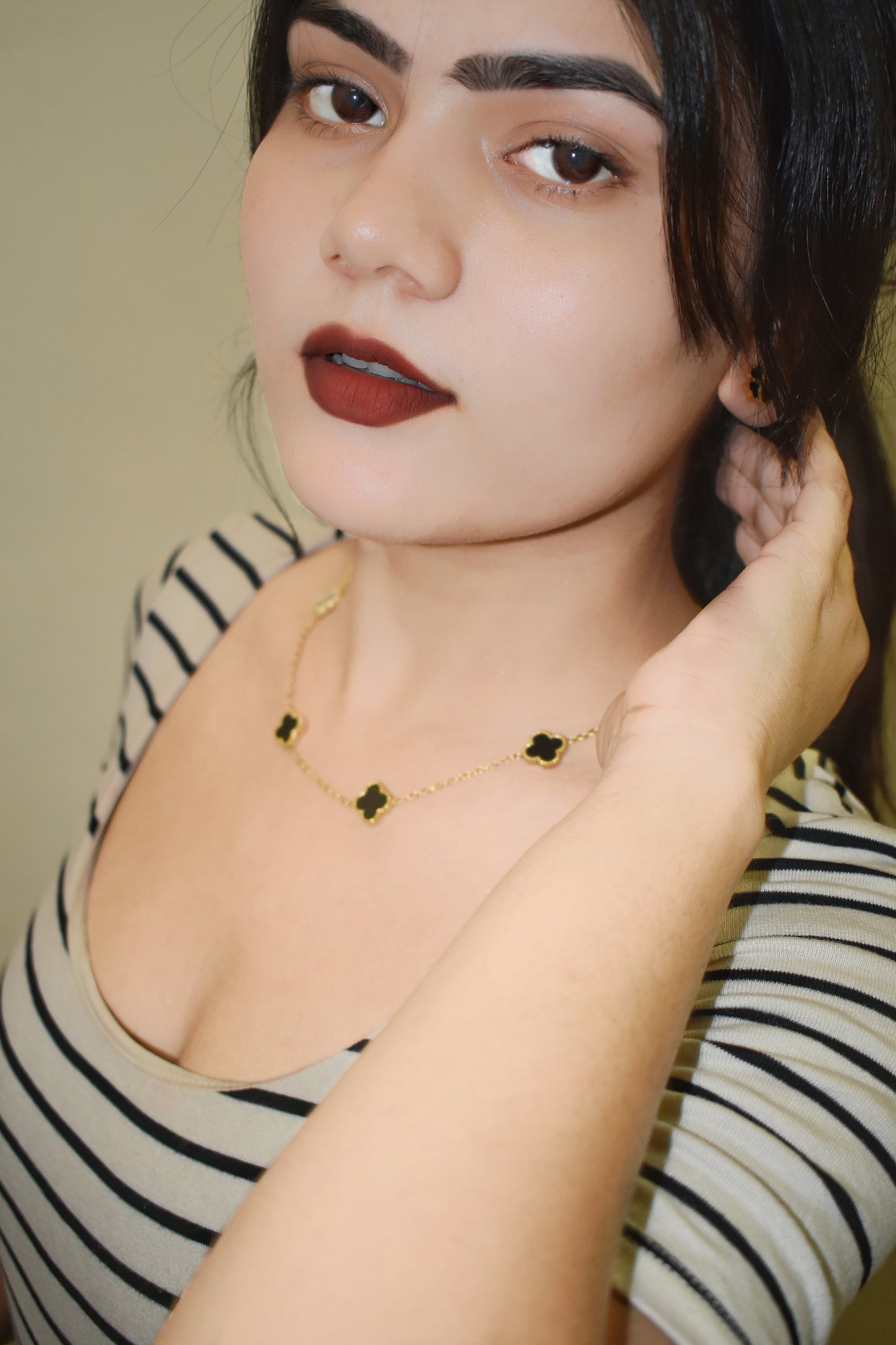 Onyx Clover Necklace
