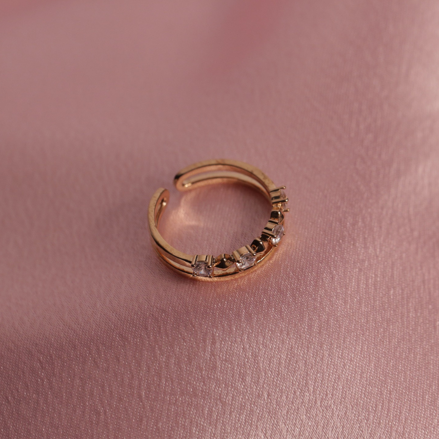 Eterna Luxe Adjustable Ring