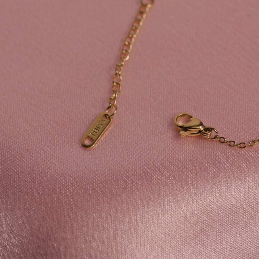 Charm Bracelet with Golden Clover