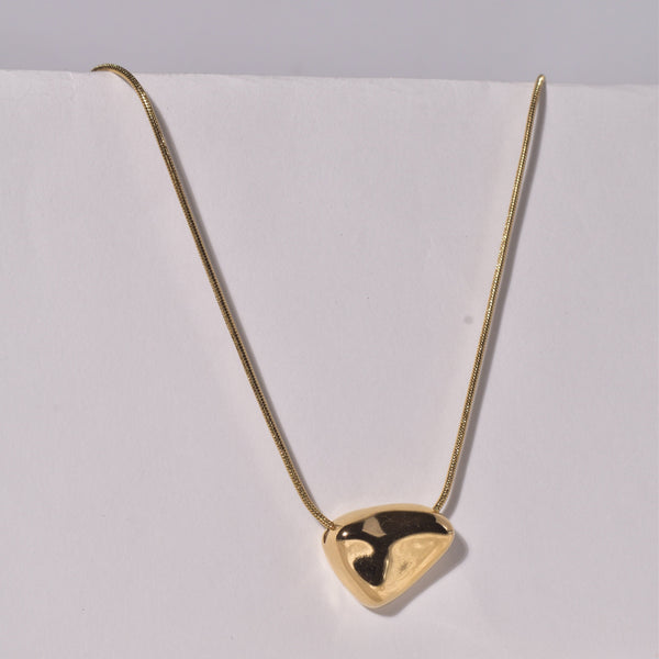 Minimalist Smooth Pebble Pendant Necklace