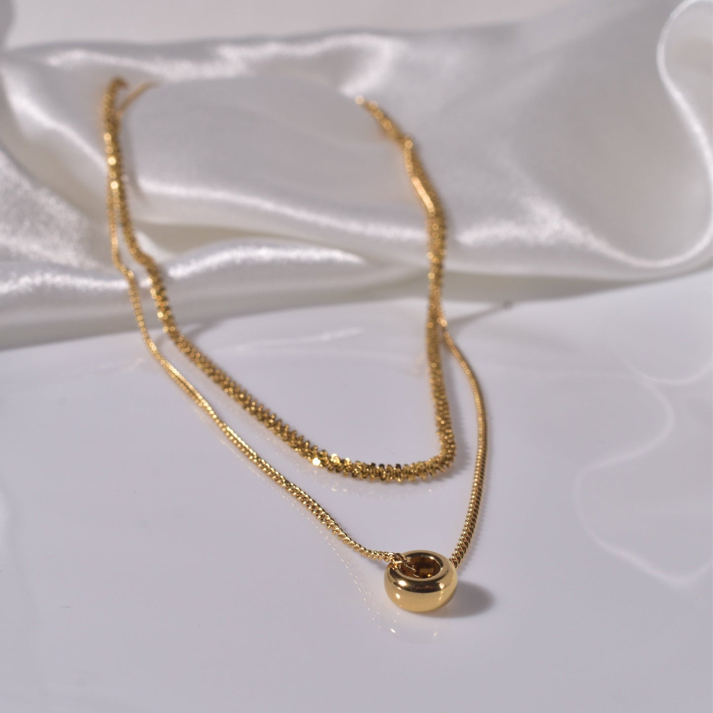 Minimalist Gold Layered Necklace