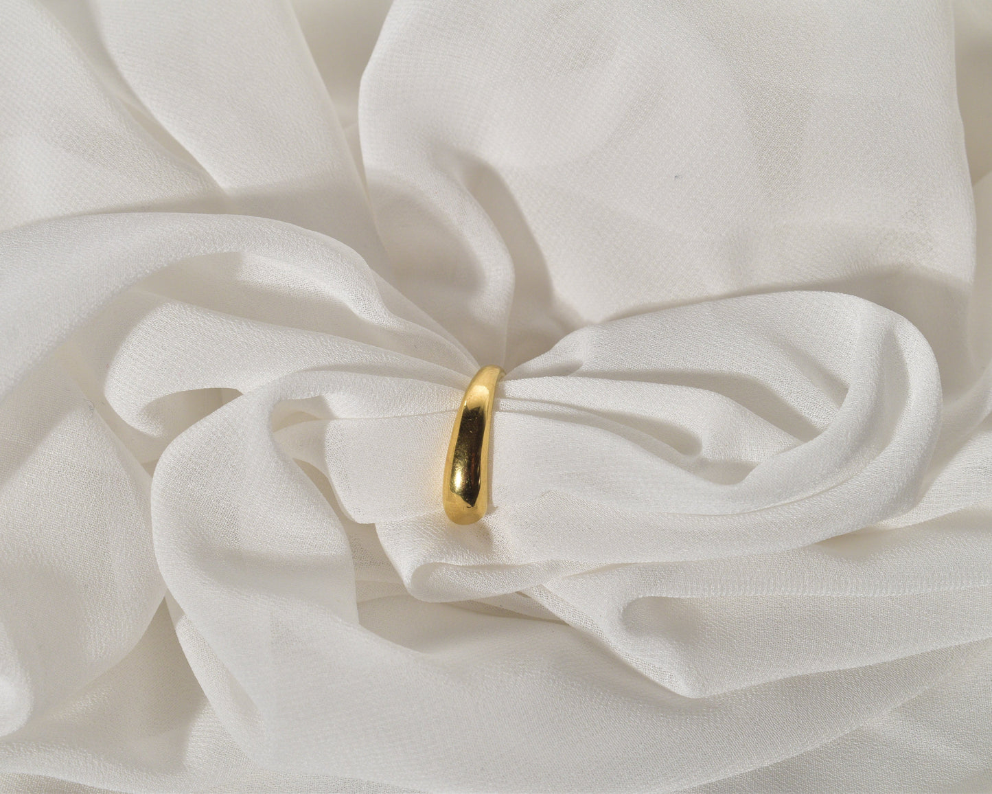 Traditional Dome Gold Ring: Stylish & Classic Style