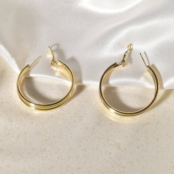 Timeless Bold Hoop Earrings: A Reimagining of Classic Elegance