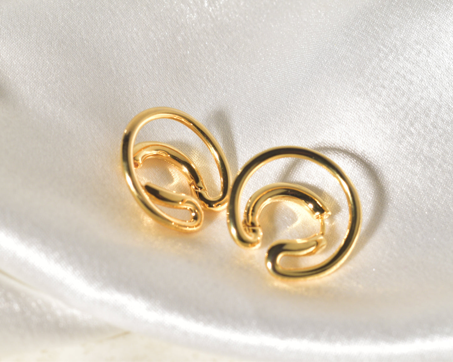 Vibrant and Modern Abstract Swirl Gold Earrings