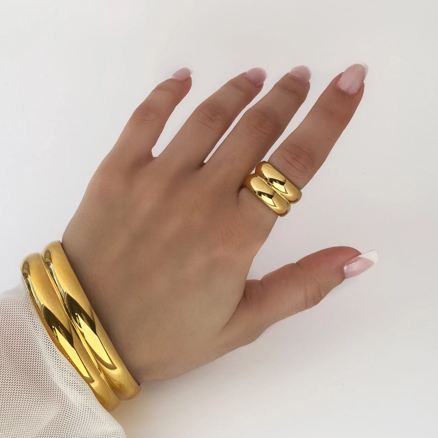 Elegant Gold-Plated Open Cuff Bracelet