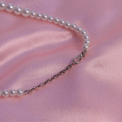 Onyx Pearl Elegance