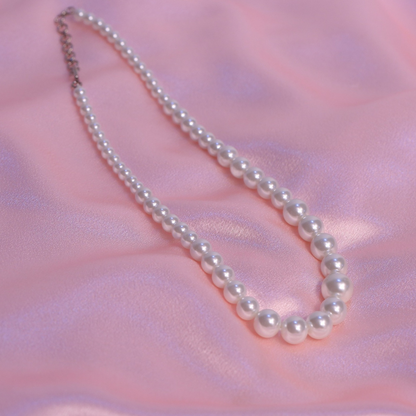 Onyx Pearl Elegance