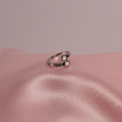 Geometric Open-End Silver Ring with Pearl Accents