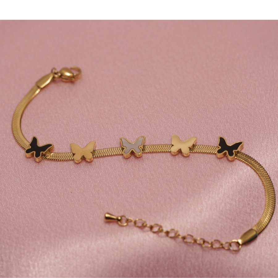 Bracelet mit goldenem Schmetterlingsketten-Motiv