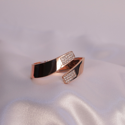 Cuff Bracelet in Elegant Rose Gold