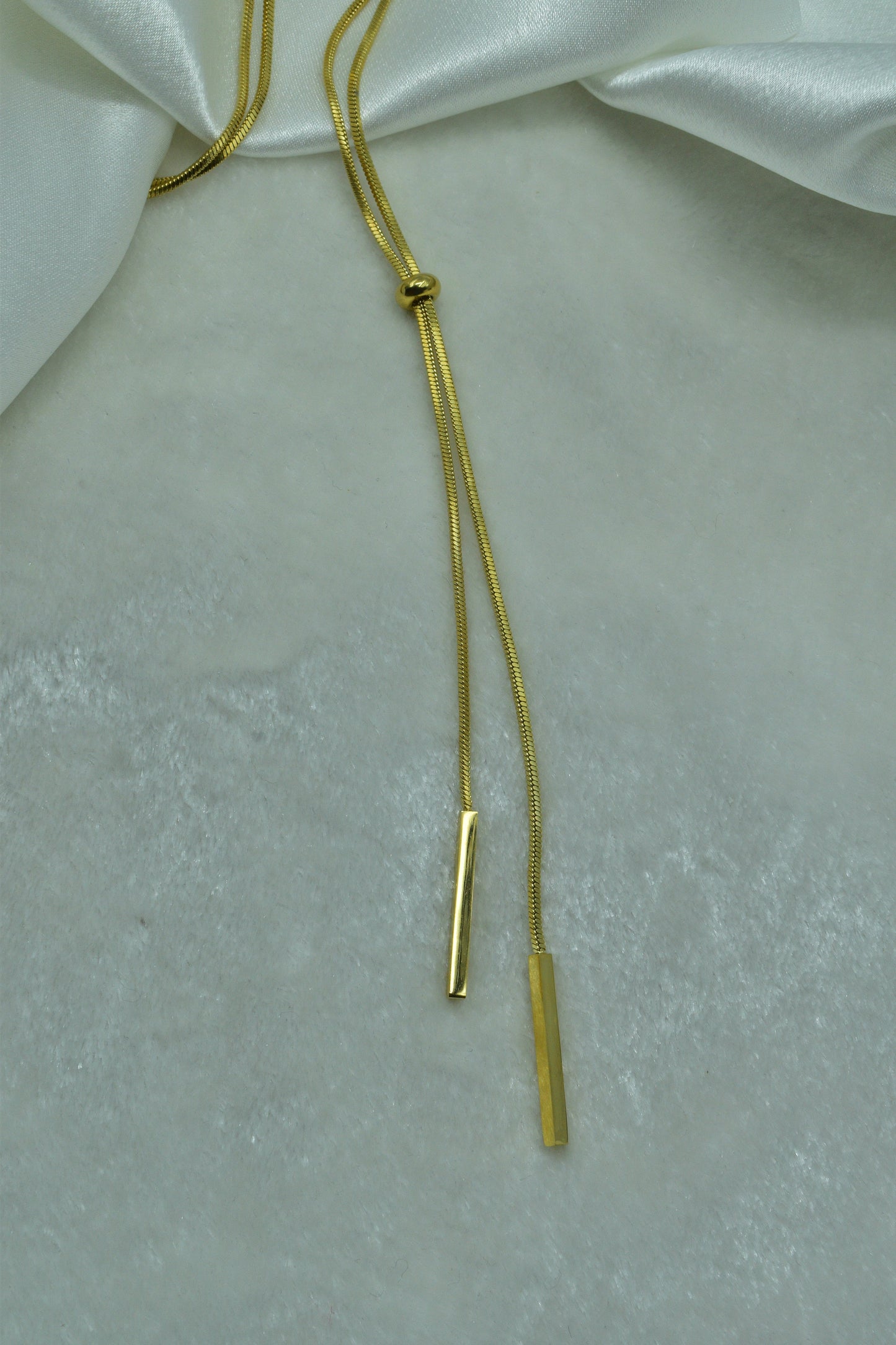 Minimalist Adjustable Y-Lariat Necklace – Effortlessly Chic