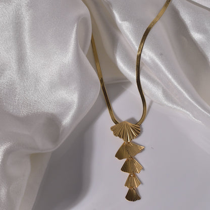 Elegant Fan Pendant Necklace with Cascading Design